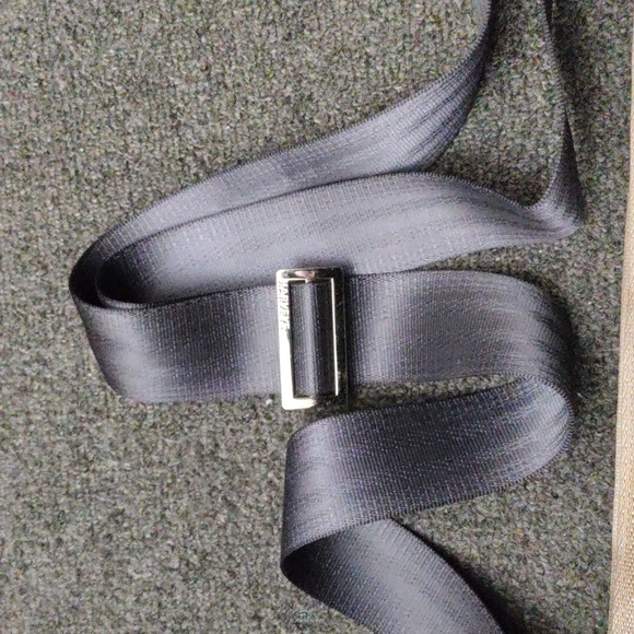 Harveys Safety Belt Crossbody Bag - Picture 3 of 11